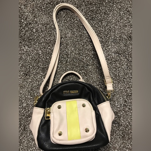 Steve Madden mini backpack and crossbody bag - Picture 8 of 10